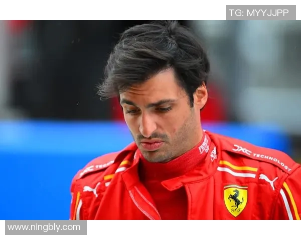 从绿茵场到银幕人生足球明星的华丽转身与演艺梦想