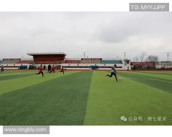 贵州足球之星闪耀赛场展现地方足球魅力与潜力